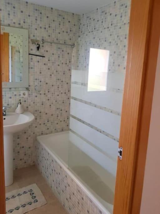 Penthouse Paradiso: 2Br Oasis In Casares Del Sol 외부 사진