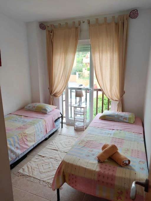 Penthouse Paradiso: 2Br Oasis In Casares Del Sol 외부 사진