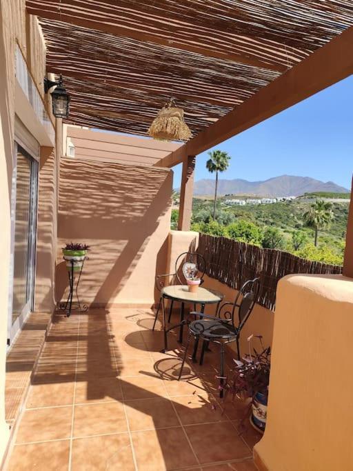 Penthouse Paradiso: 2Br Oasis In Casares Del Sol 외부 사진